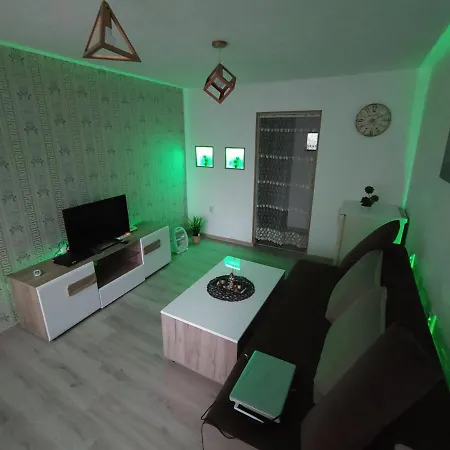 Appartement 1 *